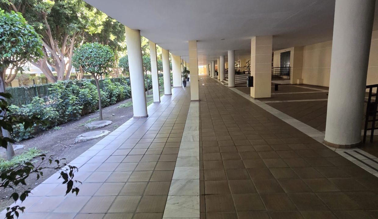 WhatsApp Image 2025-04-22 at 17.22.02